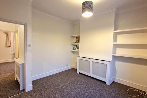 1 bedroom flat to rent, Slaithwaite Road, Lewisham