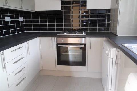 2 bedroom apartment to rent, Amberdene, Uxbridge Road, Stanmore