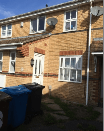 3 Bedroom Terraced House with Parking