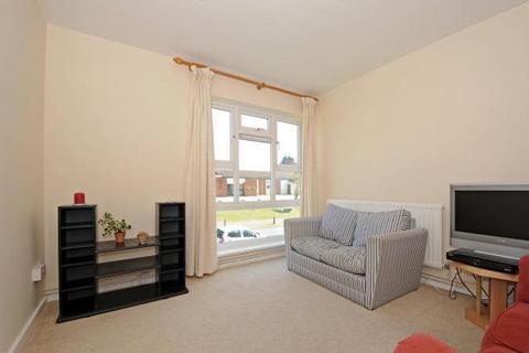 1 bedroom apartment to rent, Linchfield,  High Wycombe,  HP13
