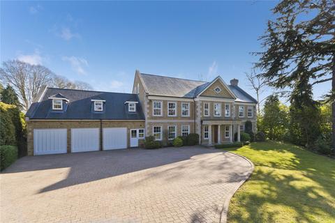 6 bedroom detached house to rent, Eaton Park, Cobham, Surrey, KT11