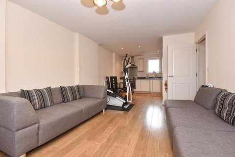 2 bedroom apartment to rent, Slough,  Berkshire,  SL2