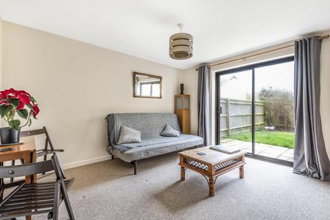 2 bedroom end of terrace house to rent, Witney,  Oxfordshire,  OX28