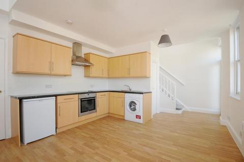 2 bedroom apartment to rent, The Quadrant,  Richmond,  TW9