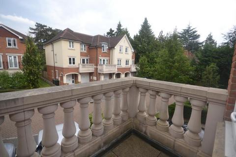 5 bedroom semi-detached house to rent, Symeon Place,  Caversham Heights,  RG4