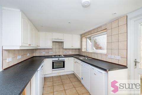 4 bedroom terraced house to rent, Lewes Road, Brighton