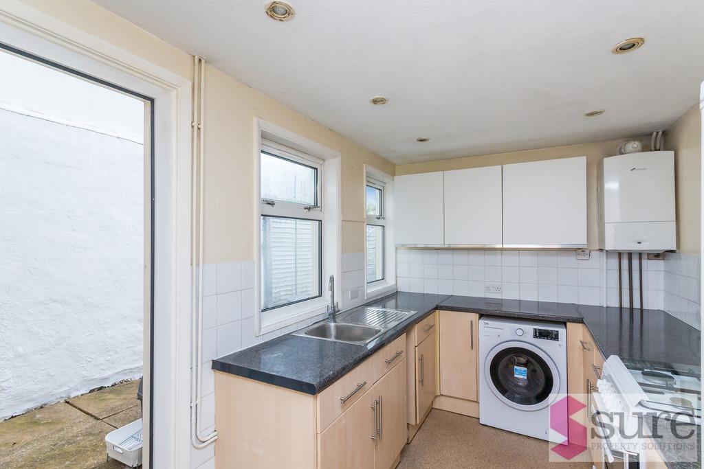 House in East Sussex, Brighton and Hove - View 4