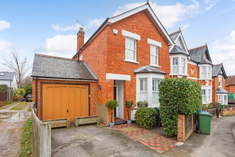 3 bedroom detached house to rent, Queens Road, Sunninghill, Berkshire