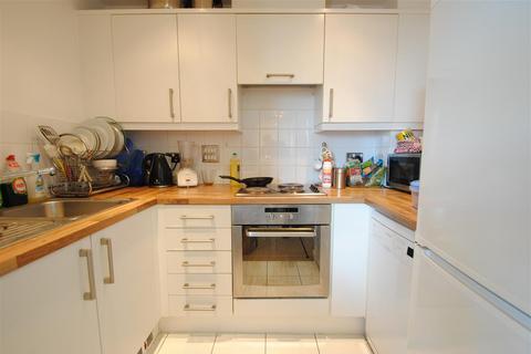 1 bedroom apartment for sale, Wooldridge Close, Bedfont