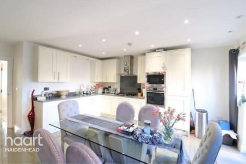 undefined, Raven Drive, Maidenhead