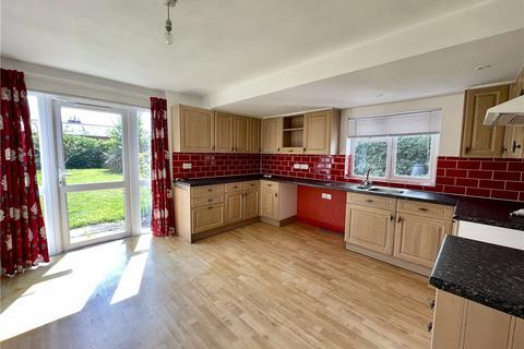 4 bedroom detached house to rent, Queen Catherine Road, Steeple Claydon, Buckingham, MK18