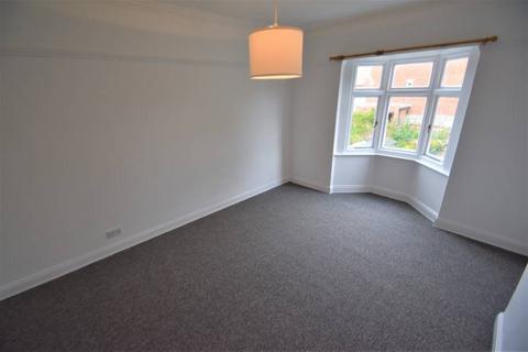 1 bedroom flat to rent, Hartfield Road, Eastbourne BN21