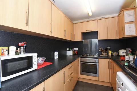 5 bedroom semi-detached house to rent, Headley Way,  Headington,  HMO Ready 5 Sharers,  OX3