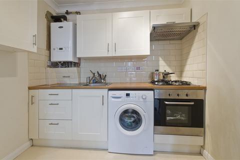 1 bedroom flat to rent, Cumberland Park, Acton W3