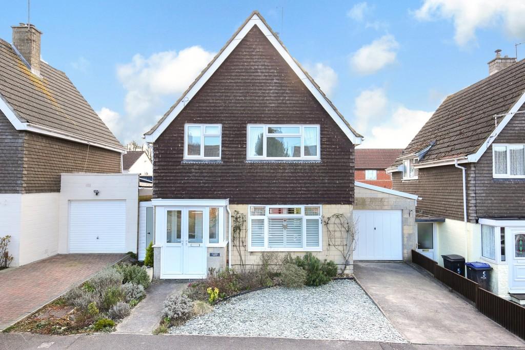 Beech Grove, Warminster 3 bed detached house £269,950