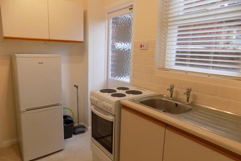 1 bedroom flat to rent, Belmont Road,  Reading,  RG30