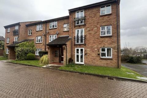 1 bedroom flat to rent, Woking,  Surrey,  GU22