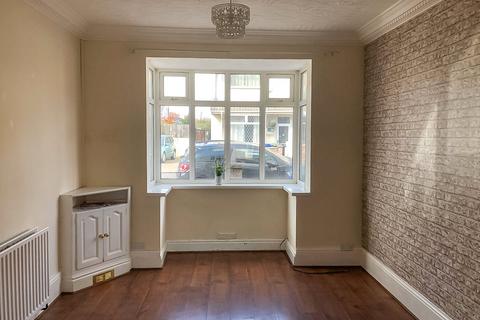3 bedroom terraced house to rent, Cooper Road, Grimsby, North East Lincolnshire, DN32