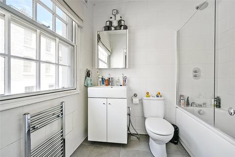 3 bedroom end of terrace house to rent, Woodfall Street, Chelsea, London