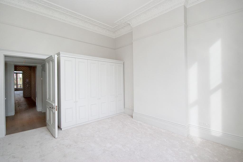 7.Bedroom 2 - 2, 33 Ennismore Gardens