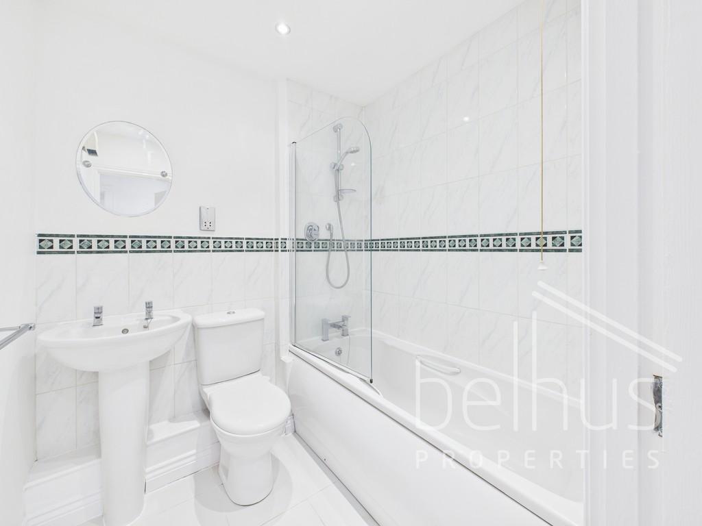 Bathroom 010