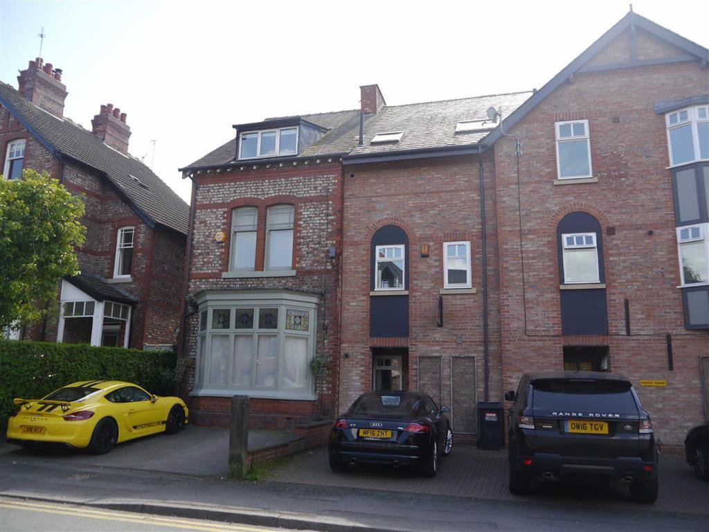 Tyler Point, Trafford Road, ALDERLEY EDGE 3 bed townhouse £1,250 pcm (£288 pw)