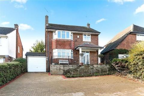 99 cherry tree road beaconsfield cherry tree road beaconsfield hp9 5 bed detached house 163 2 550 pcm 163 588 pw 99 cherry tree road beaconsfield cherry tree road beaconsfield hp9 5 bed detached house 163 2 550 pcm 163 588 pw