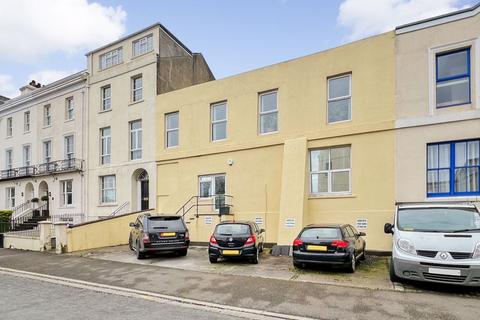 Property for sale, Warwick House, 59/60 Derby Square, Douglas