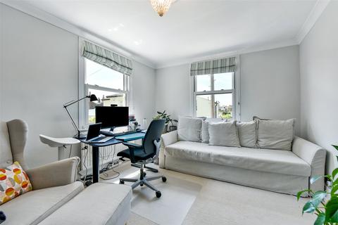3 bedroom semi-detached house to rent, Kings Road, Windsor, Berkshire, SL4