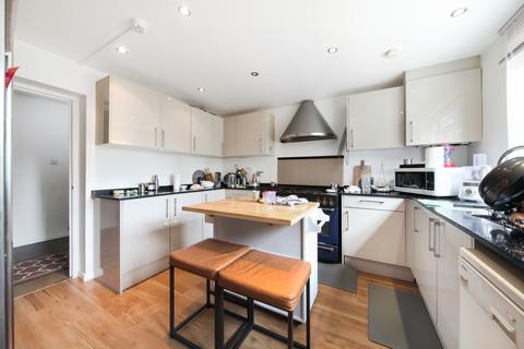 5 bedroom terraced house to rent, Northwick Terrace, London