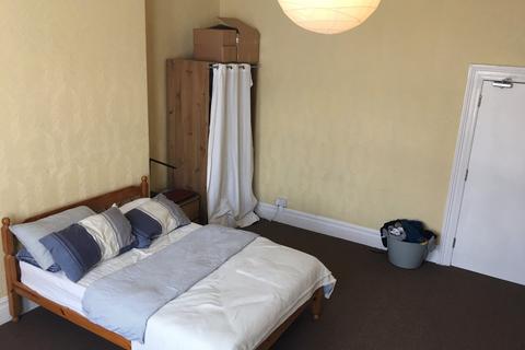 7 bedroom house to rent, Donald Street, Cathays, Cardiff