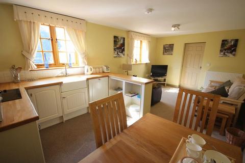 2 bedroom end of terrace house to rent - Maer, Newcastle-Under-Lyme