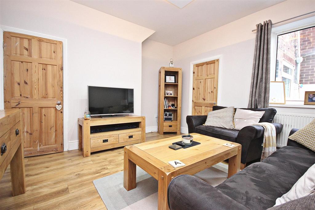 Queen Street, Birtley, Chester Le Street 2 bed flat £54,950