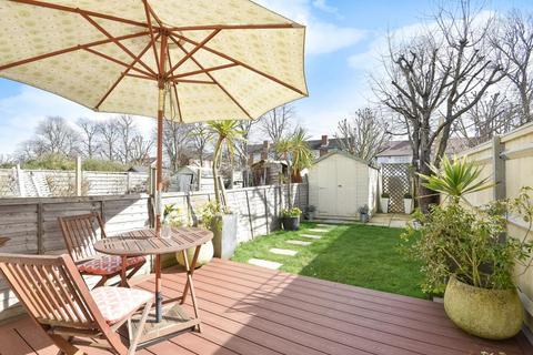 3 bedroom terraced house to rent, Sandycombe Road,  Richmond,  TW9