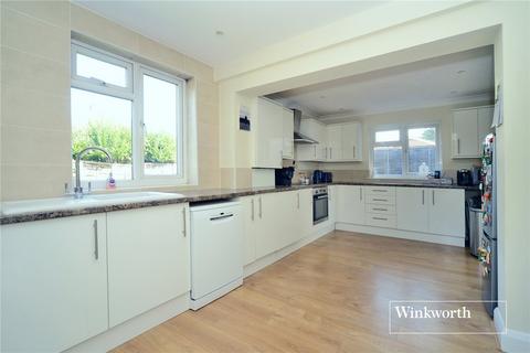 51 Hill Crescent, Worcester Park, KT4 8NB