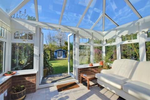 5 bedroom detached house for sale, Causeway End Road, Felsted