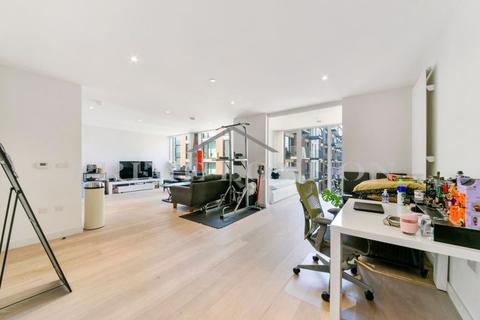 2 bedroom apartment for sale - Flagship House, Royal Wharf, London
