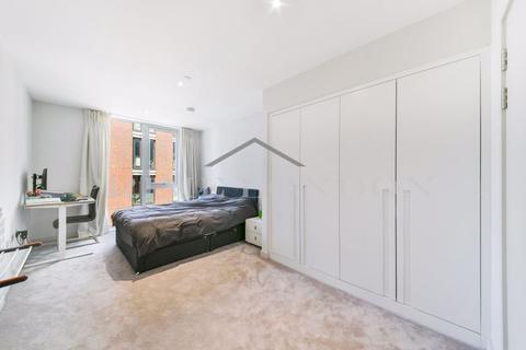 2 bedroom apartment for sale - Flagship House, Royal Wharf, London