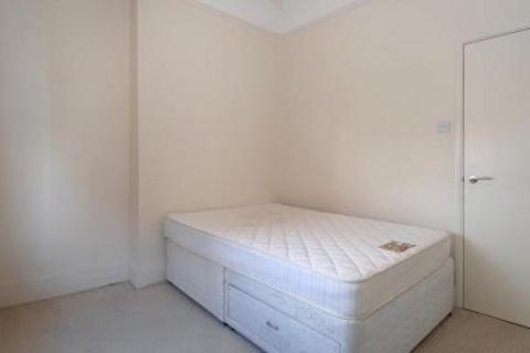 1 bedroom apartment to rent, Exchange Buildings,  High Street,  EN5