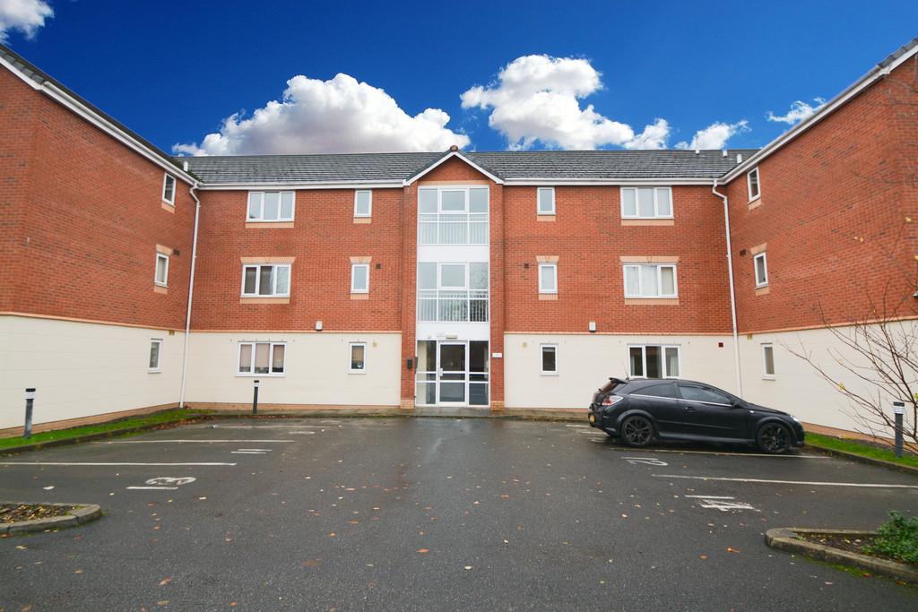 Moorside, Latchford, Warrington 2 bed apartment £575 pcm (£133 pw)