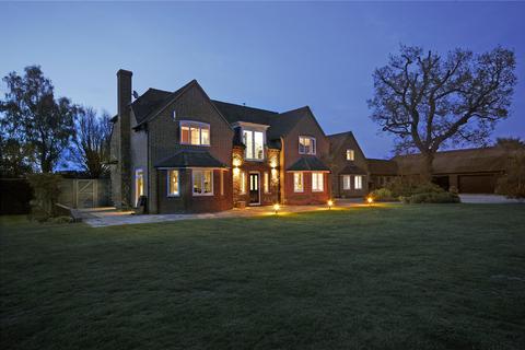 6 bedroom detached house to rent, Southend, Henley-on-Thames, Oxfordshire, RG9