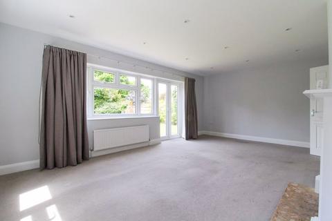4 bedroom detached house to rent, Woodway, Brentwood CM13