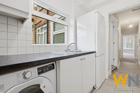 undefined, Station Lane, Hornchurch RM12