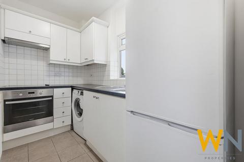 undefined, Station Lane, Hornchurch RM12