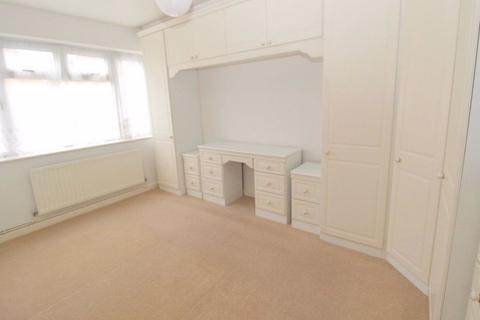 2 bedroom maisonette to rent, Gordon Road, Brentwood CM15