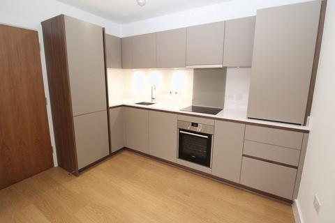 2 bedroom apartment to rent, William Hunter Way, Brentwood CM14