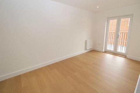 2 bedroom apartment to rent, William Hunter Way, Brentwood CM14