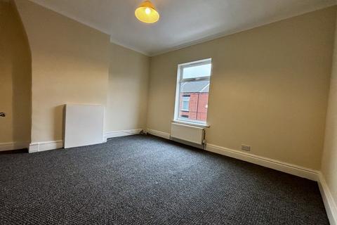 2 bedroom terraced house to rent, Vincent Street, St Helens