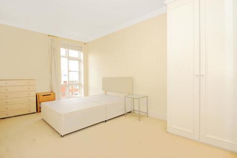 2 bedroom apartment to rent, Virginia Water,  Surrey,  GU25