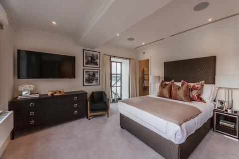 3 bedroom apartment to rent, Rainville Rd, London W6